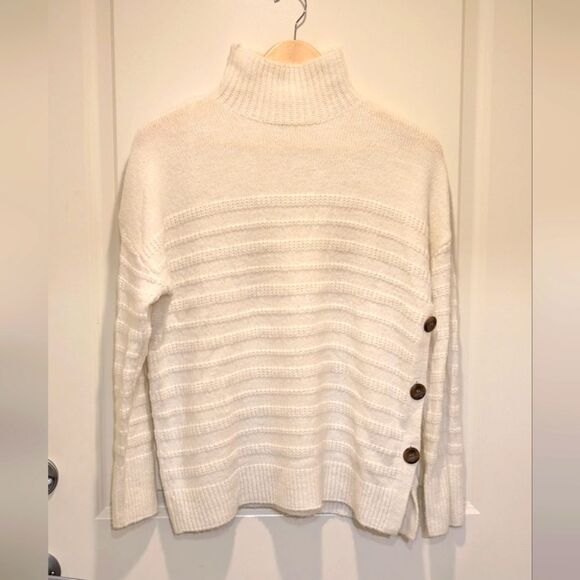 Max Studio S Super Soft White Chunky Knit Turtleneck with Side Buttons - Picture 1 of 5